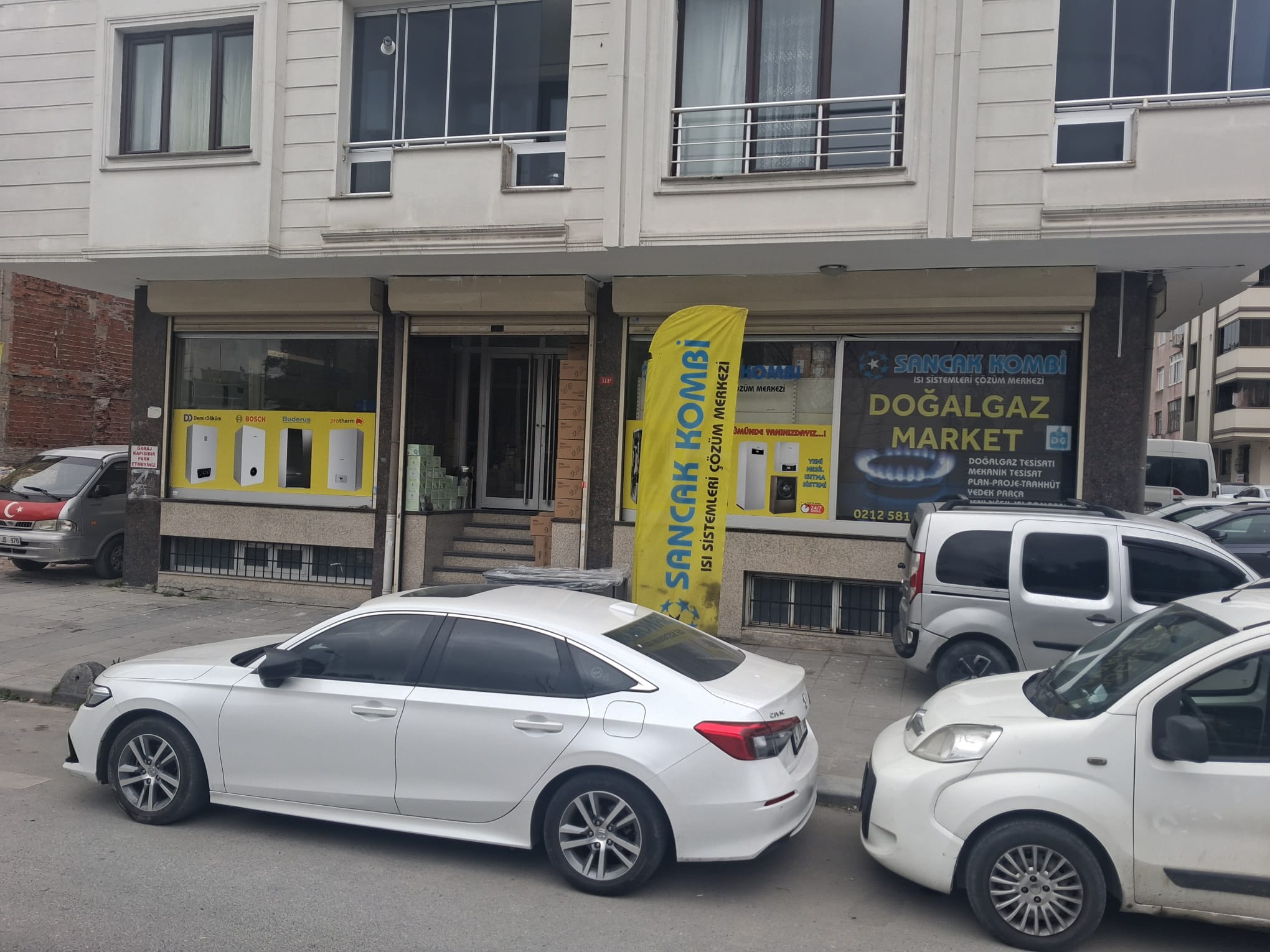 Sancak Kombi dükkan cephesi geniş açı